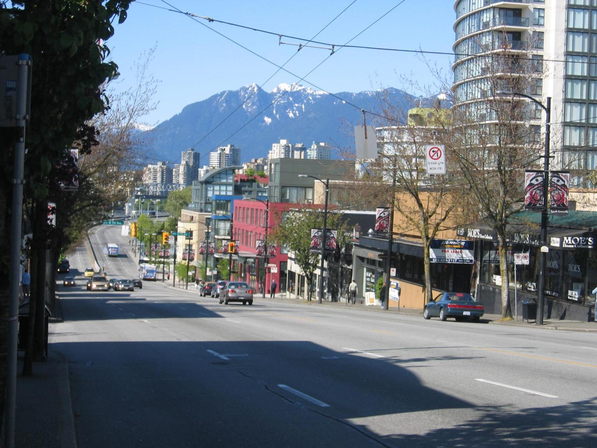 Charming Heritage Home With Mountain And City Views Vancouver Eksteriør bilde